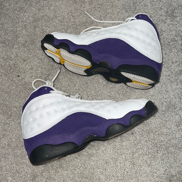 Air Jordan Retro 13 GS Court Purple - Picture 3 of 6
